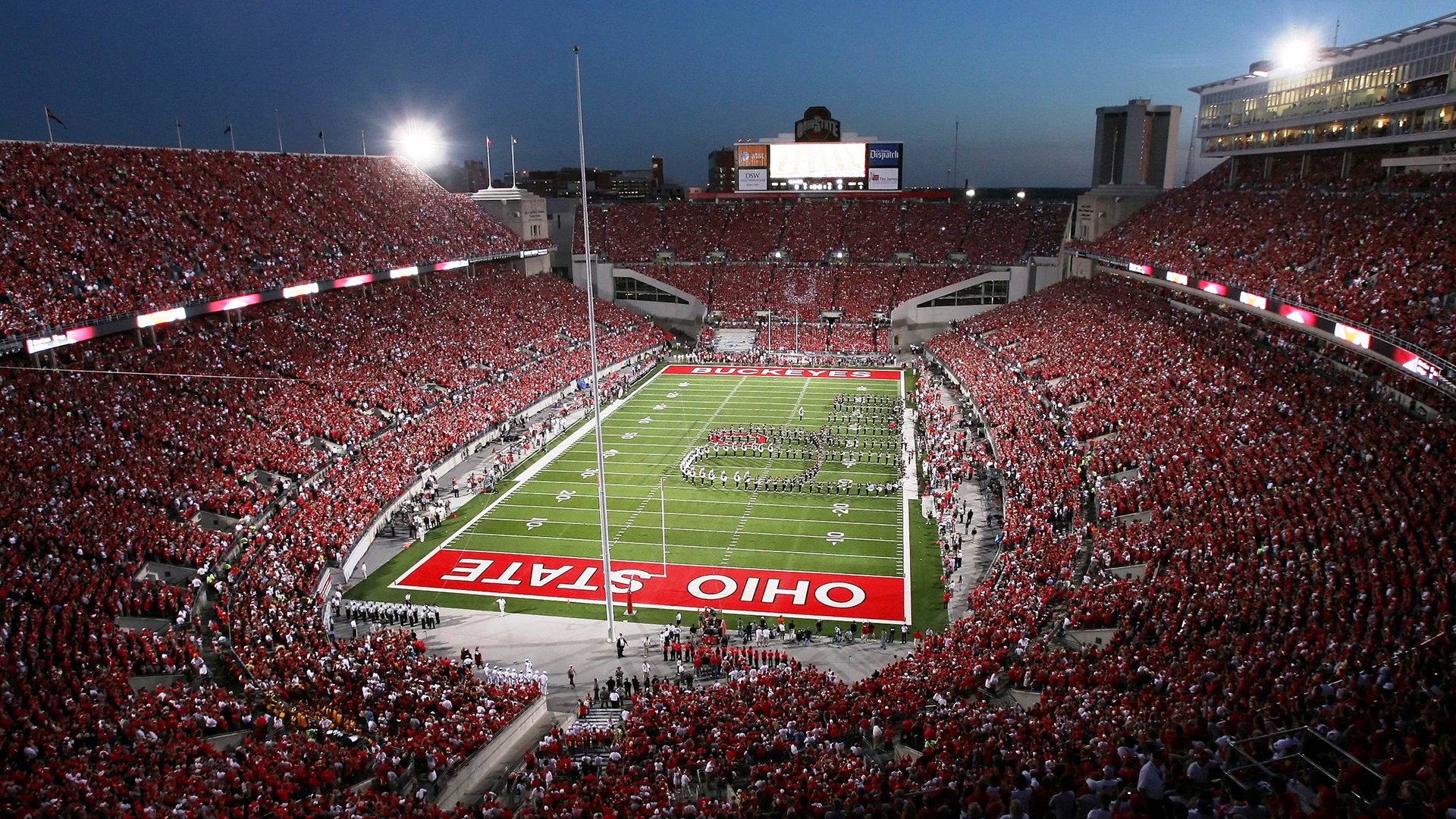 leyu乐鱼-夜光漂移赛，炫彩灯火中的极速漂移，夜光漂怎么制作方法